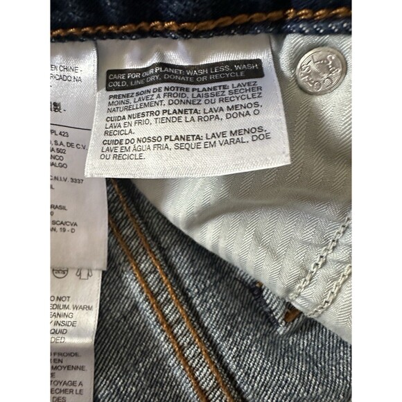 Levi's White Oak Cone Denim Button-Fly Jean Shorts‎ Size  30 dark wash - Picture 9 of 10